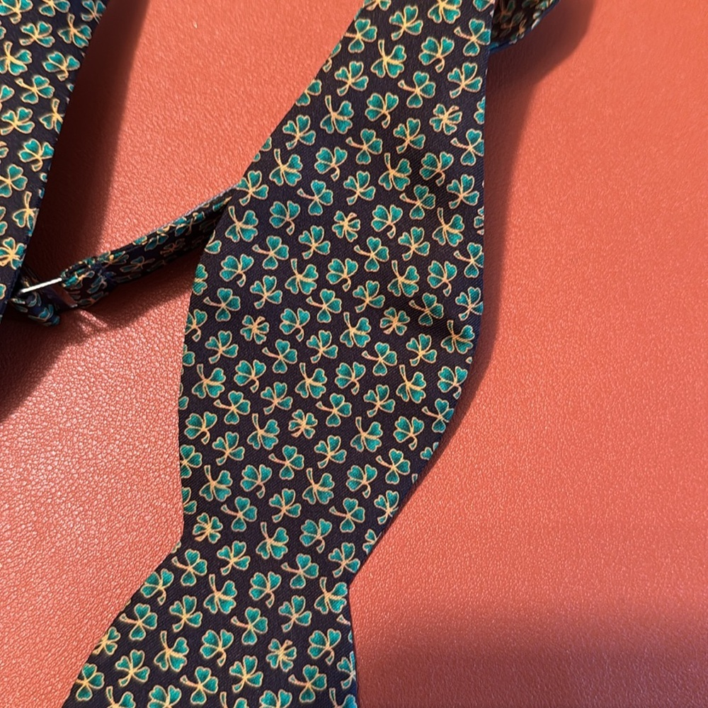 Green Patterned Bow Tie - image 7